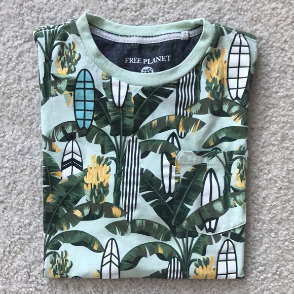 Free Planet Surf Board Print Tee - Picture 11 of 11